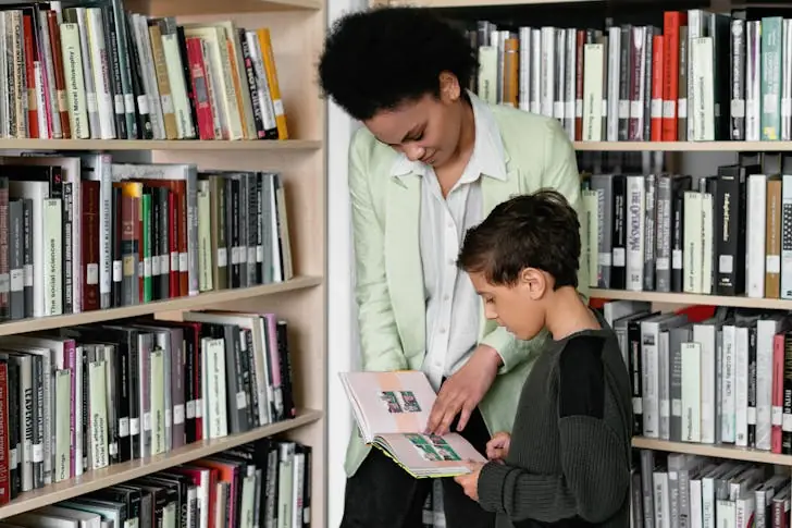 What does a librarian do?